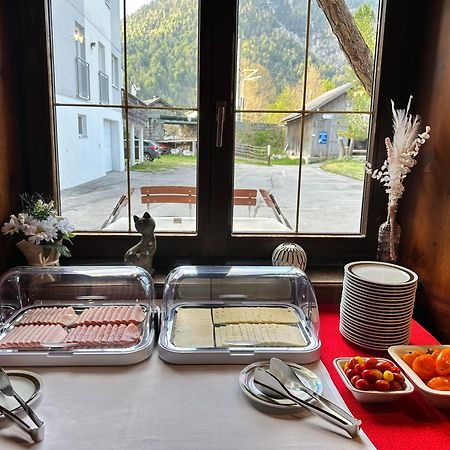 Goldener Adler Bed & Breakfast Scharnitz Exterior photo