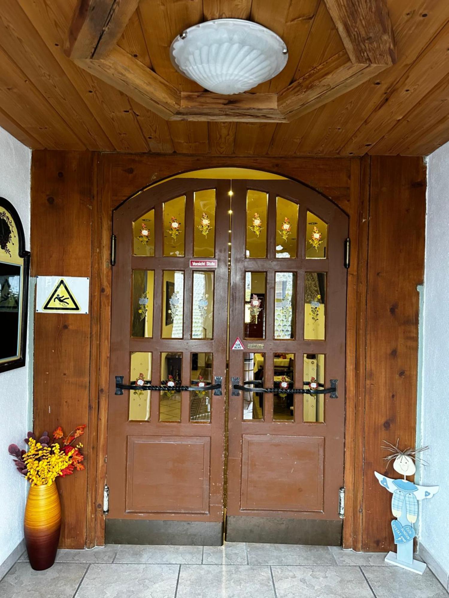 Goldener Adler Bed & Breakfast Scharnitz Exterior photo